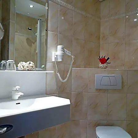 Sacher-stoiber Hotel 3*